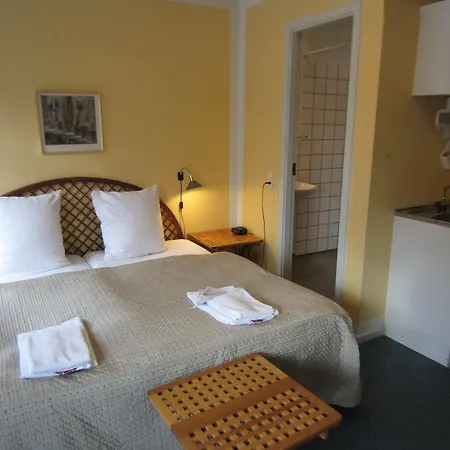 Byferie & Aparthotel 3*